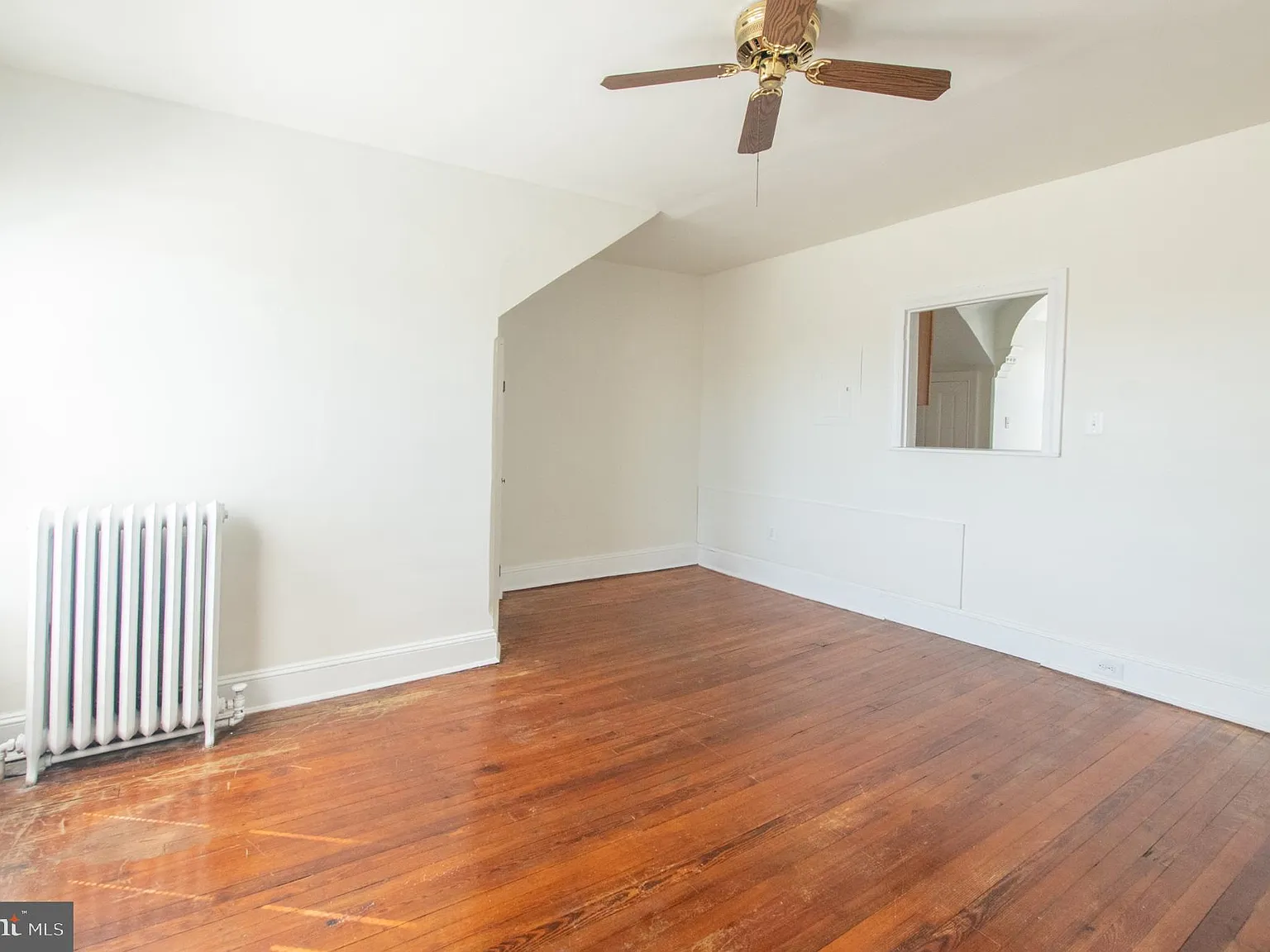 2 bed, 1.0 bath, 1000 sqft, $2,000 — Photo 4