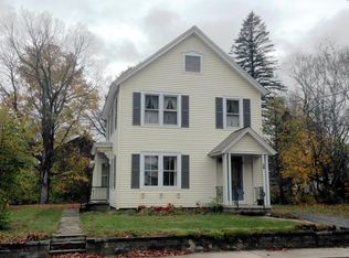 38 King St, Warrensburg, NY 12885