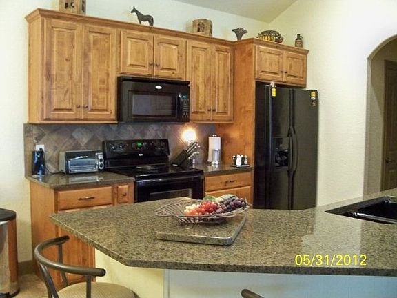 5th image of 624 Westberg