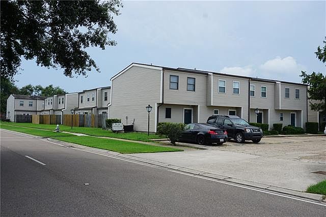 1st image of 1020 Saint Julien Dr APT 127