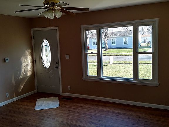 4th image of 791 Richmond Ave