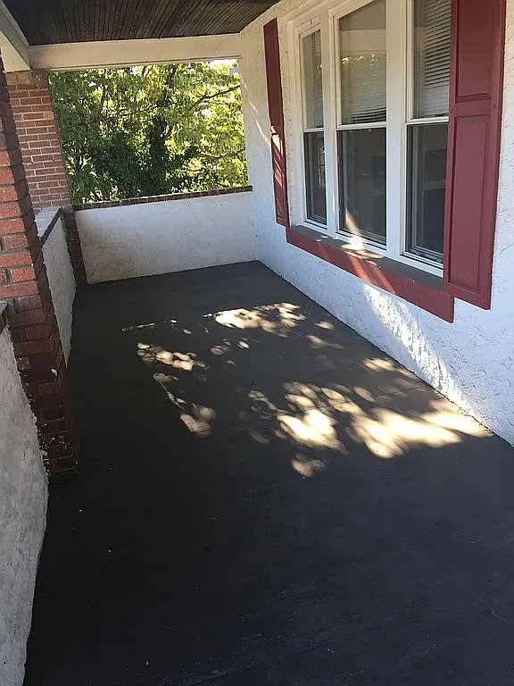 116 Bellview Ave photo 1