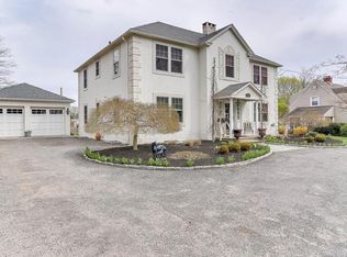 424 Ridge Rd, Middletown, CT 06457