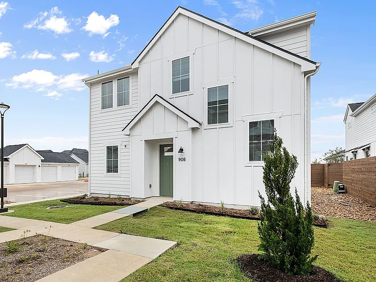 YardHomesTrailside_B2 908 Front