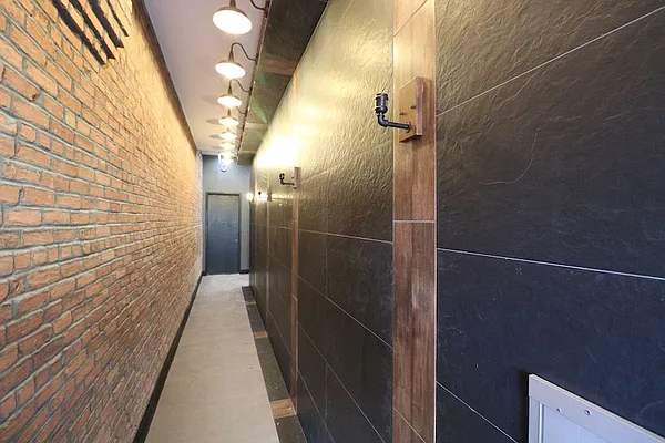 Rented by Nooklyn NYC LLC | media 65