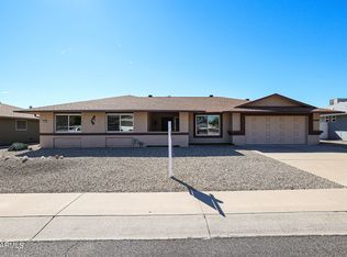 9403 W Garnette Dr, Sun City, AZ 85373