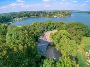 9530 Foxford Rd, Chanhassen, MN 55317