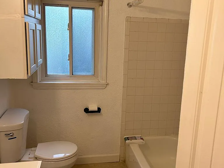 4219 Dolores Ave — Photo 18