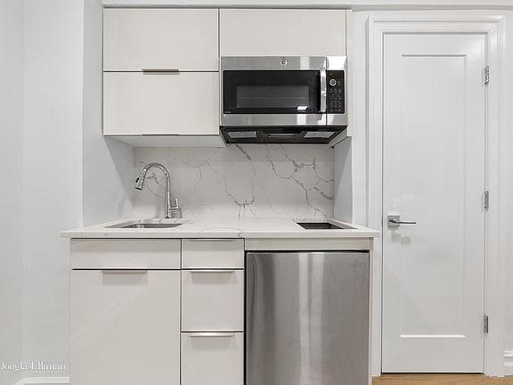2nd image of 315 E 43rd St #107