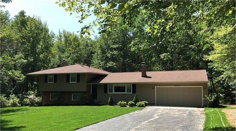 9053 Ranch Dr, Chesterland, OH 44026 | Zillow