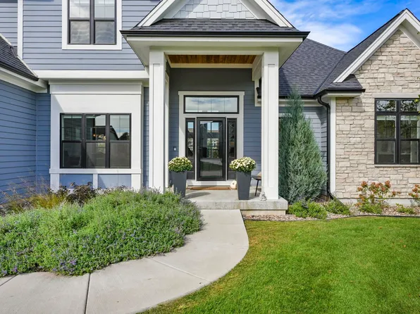 5774 Tuscany Ln, Waunakee, WI 53597