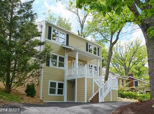 3306 Lorcom Ln, Arlington, VA 22207