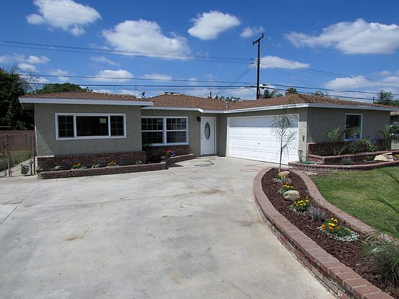 2nd image of 14008 Rockway Dr