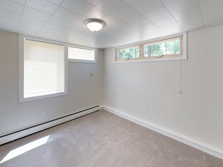 409 S 11th Ave #B — Photo 22