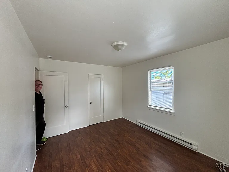 540 NW 30th St — Photo 5