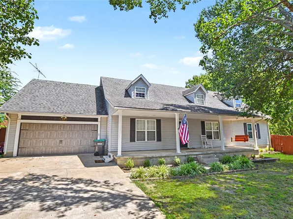 508 Covington Pl, Tahlequah, OK 74464