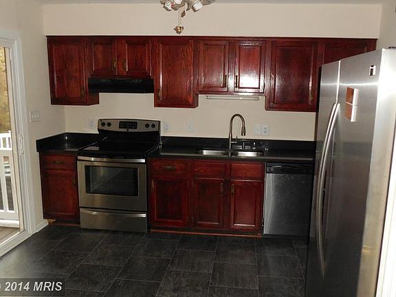 5th image of 209 Tanglewood Ln