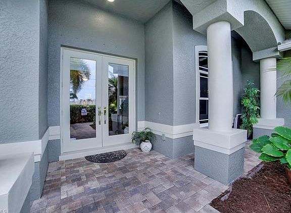 4th image of 2666 SW 32nd St