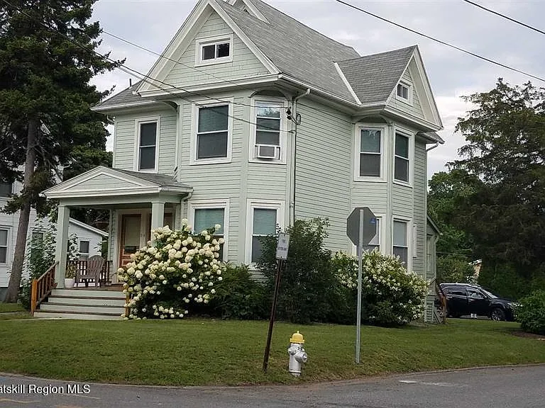 94 Tubby St — Photo 1