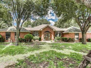 268 Hunters Gln, China Spring, TX 76633