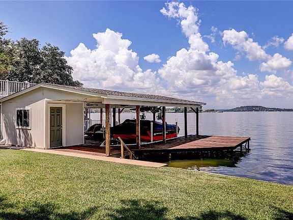 2nd image of 312 Flamingo Cir