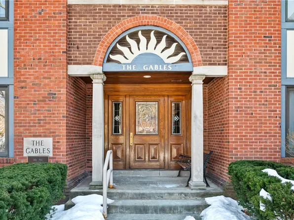 100 Denniston St APT 304, Pittsburgh, PA 15206