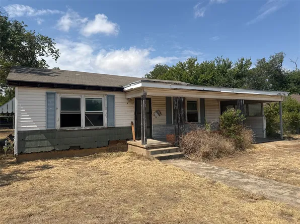 1305 W 11th St, Mc Gregor, TX 76657