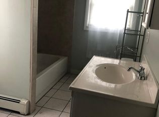 447 Mason St #1, Woonsocket, RI 02895