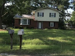 12381 Ormsby Dr, Laurinburg, NC 28352