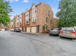 1802A 9th St S #1, Arlington, VA 22204