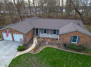 3312 Suncrest Dr, Danville, IL