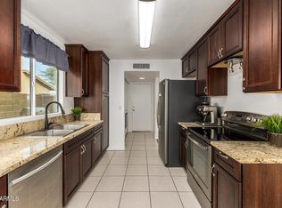 4313 E Desert Trumpet Rd, Phoenix, AZ 85044