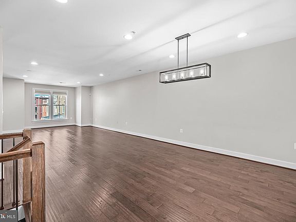 4th image of 2109 Main Line Blvd Unit 102