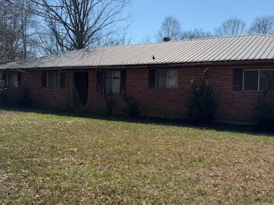 4384 Old Hillsboro Rd, Forest, MS, 39074