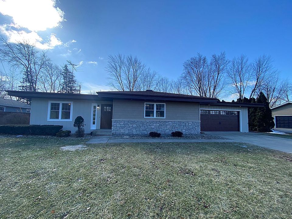 1st image of 636 Westend Dr