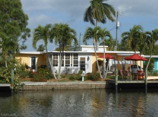 2629 2nd St, Cape Coral, FL 33993