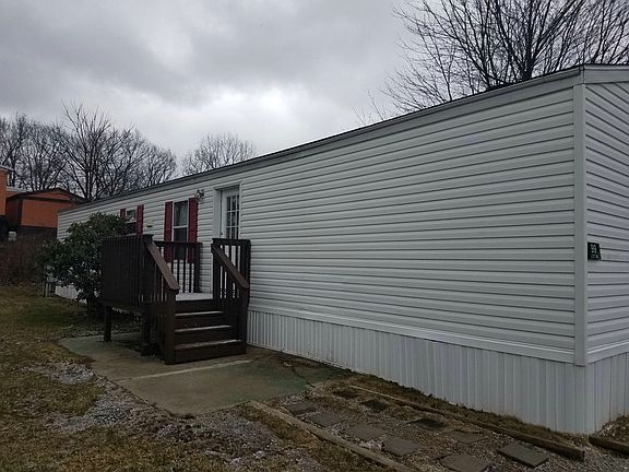 2nd image of 99 Oriole Ct