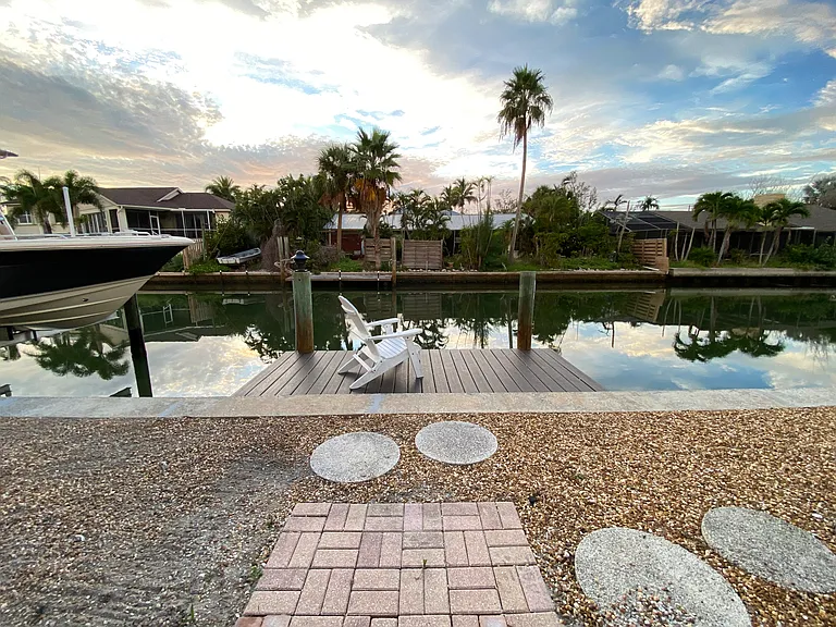 531 De Narvaez Dr — Photo 34