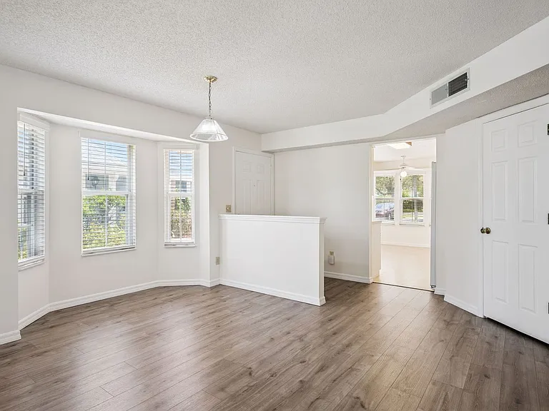 4807 Coachmans Dr #2408 — Photo 6