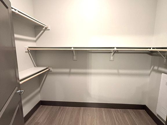 5th image of 400 W 5th St #2-221