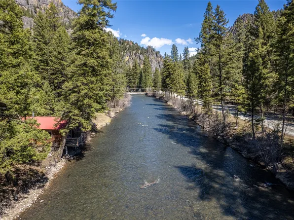 124 Painted Rocks Ln, Darby, MT 59829