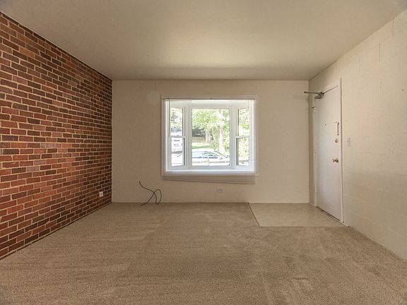 3rd image of 510 15th St NW #1B-1Ba-500Sqft