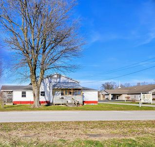 160 W 2nd St, Switz City, IN, 47465