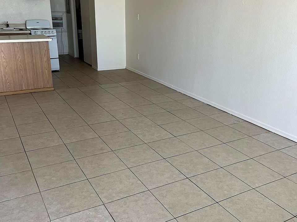 2nd image of 151 N Palo Verde Dr APT 3