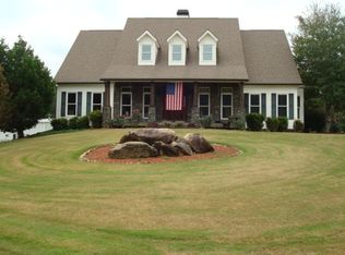 425 Benton Rd, Jefferson, GA 30549