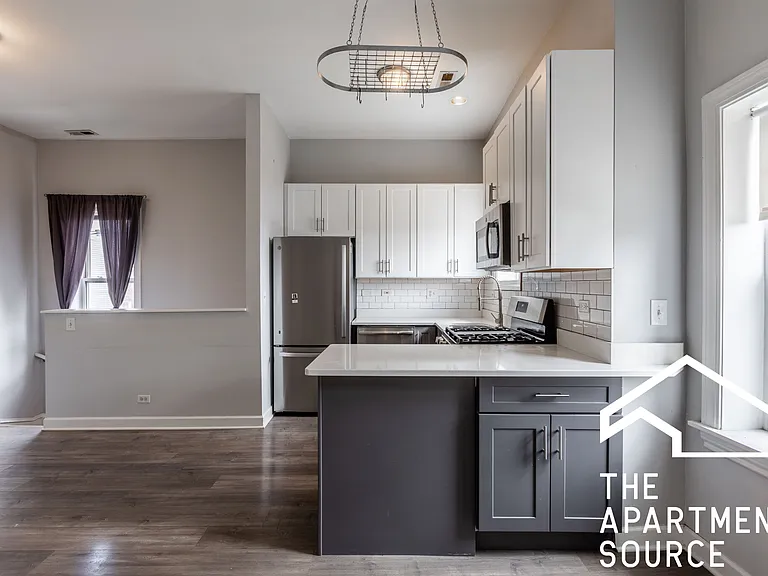 3216 W Augusta Blvd #3 — Photo 6