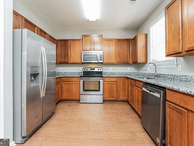 4445 Feather Way — Photo 8