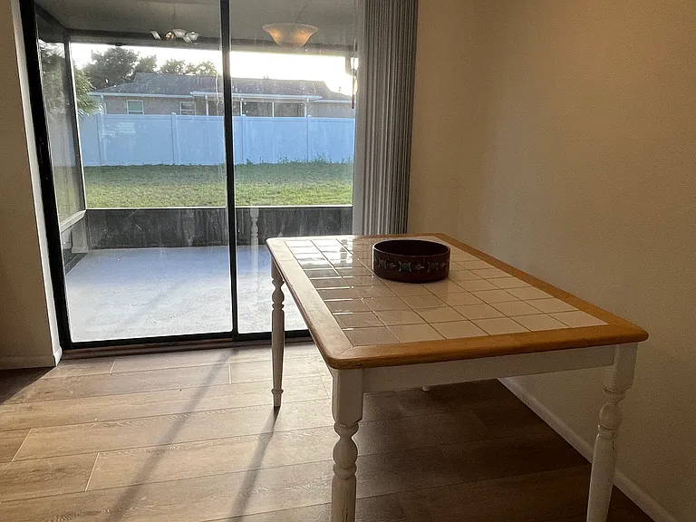 742 Trotter Ave — Photo 15