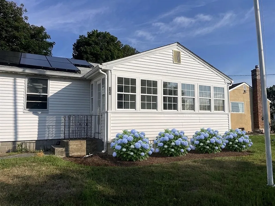 17 Abington Ave #0