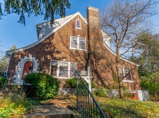 2440 Saratoga Dr, Louisville, KY 40205